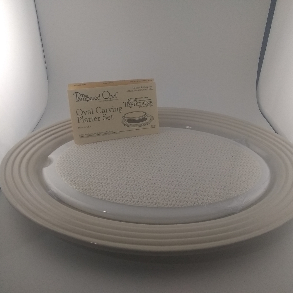Pampered Chef Carving Platter